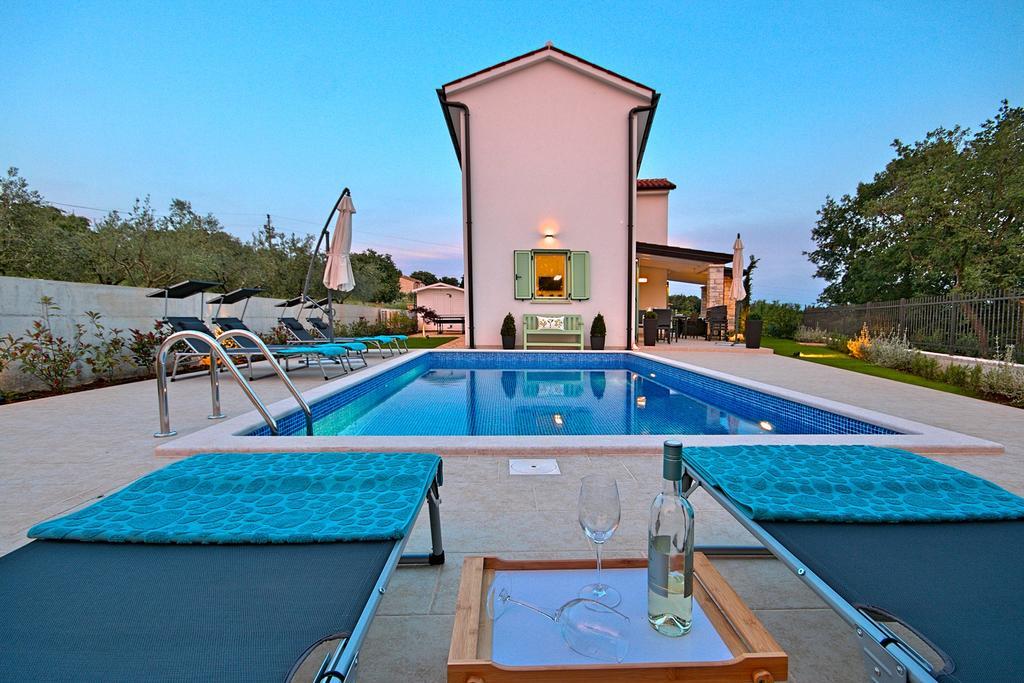 Villa Barbara Selina Екстериор снимка